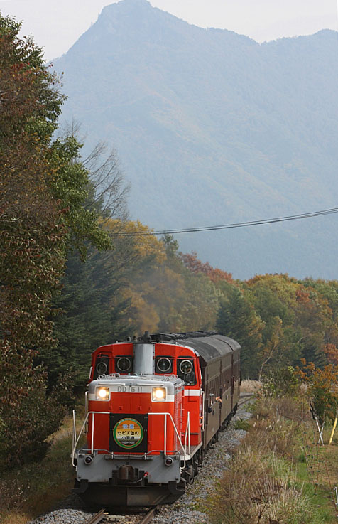 ディーゼル機関車の写真