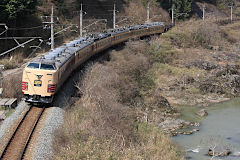 電車の画像